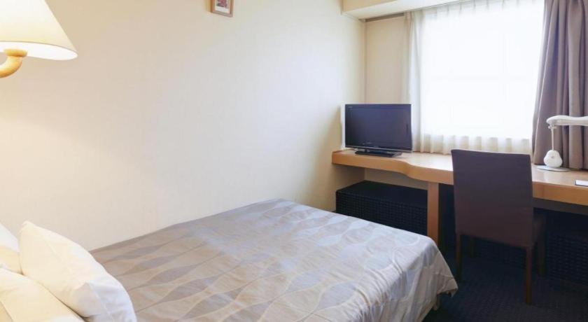 Roco Inn Matsuyama Naha Dış mekan fotoğraf