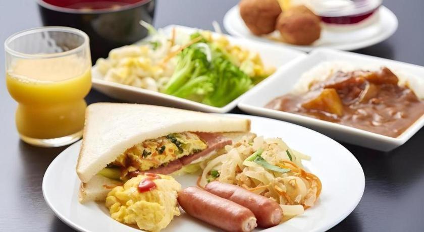 Roco Inn Matsuyama Naha Dış mekan fotoğraf