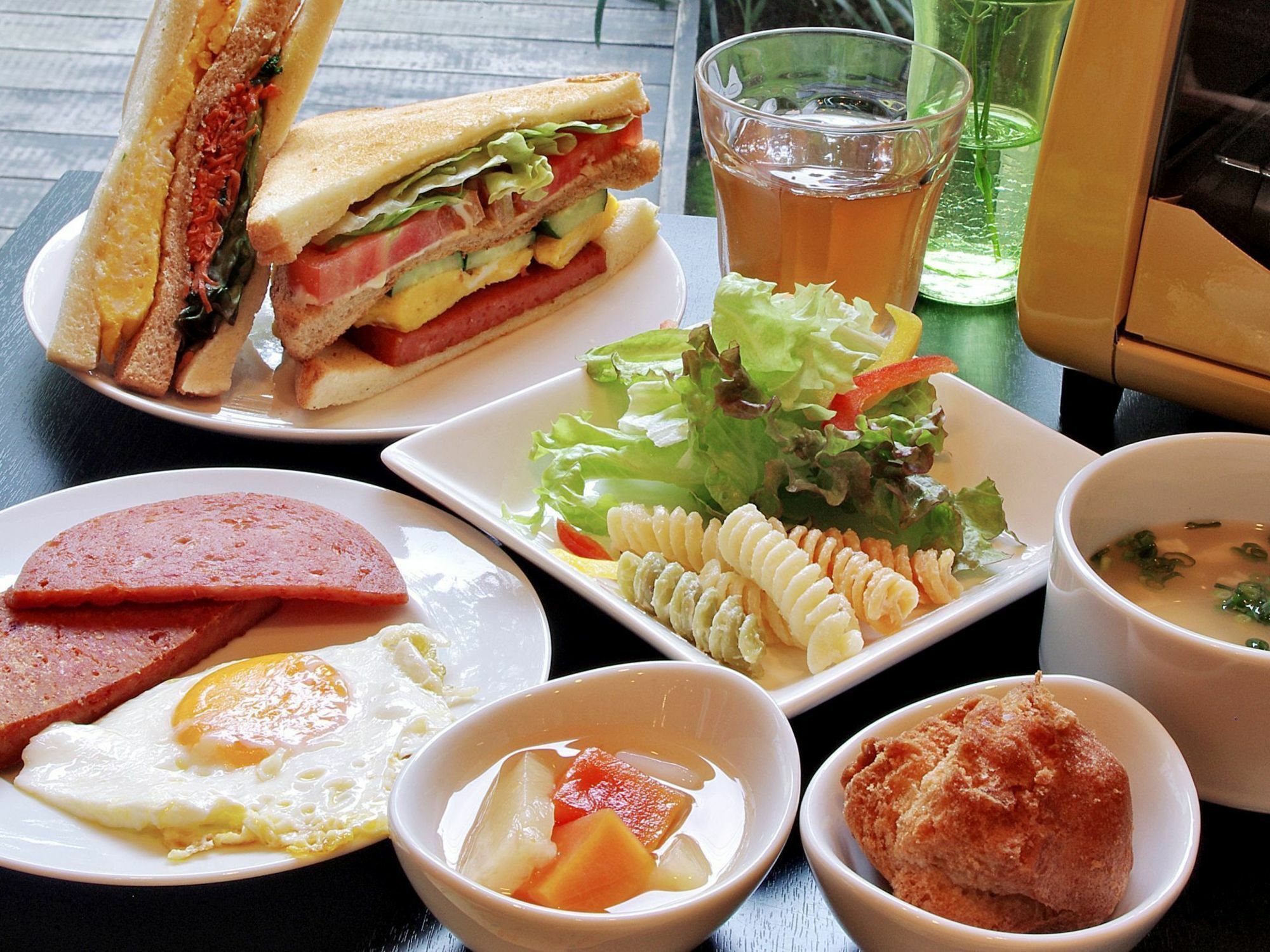 Roco Inn Matsuyama Naha Dış mekan fotoğraf